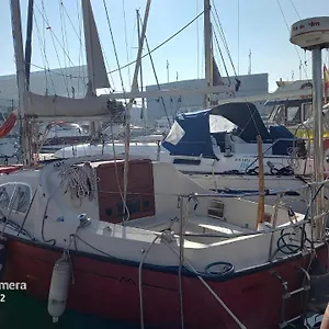 Barco El Viento Hotel en barco